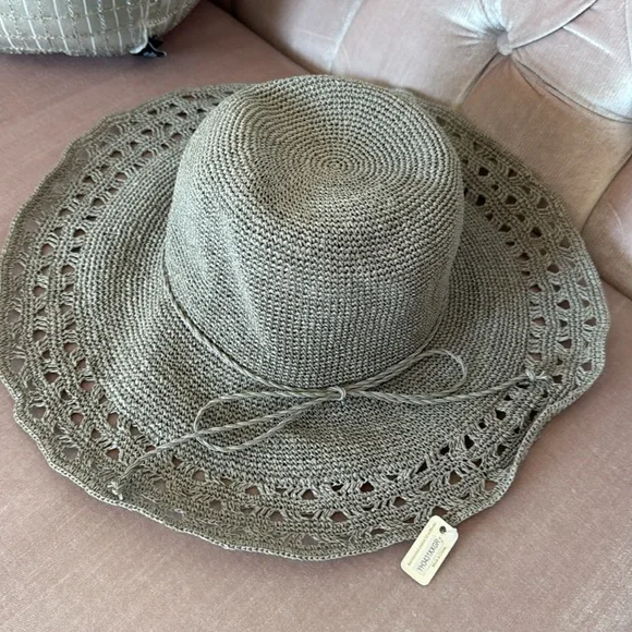 NWT SOUTHERN SPARKLE BEACH HAT - Picture 10 of 12